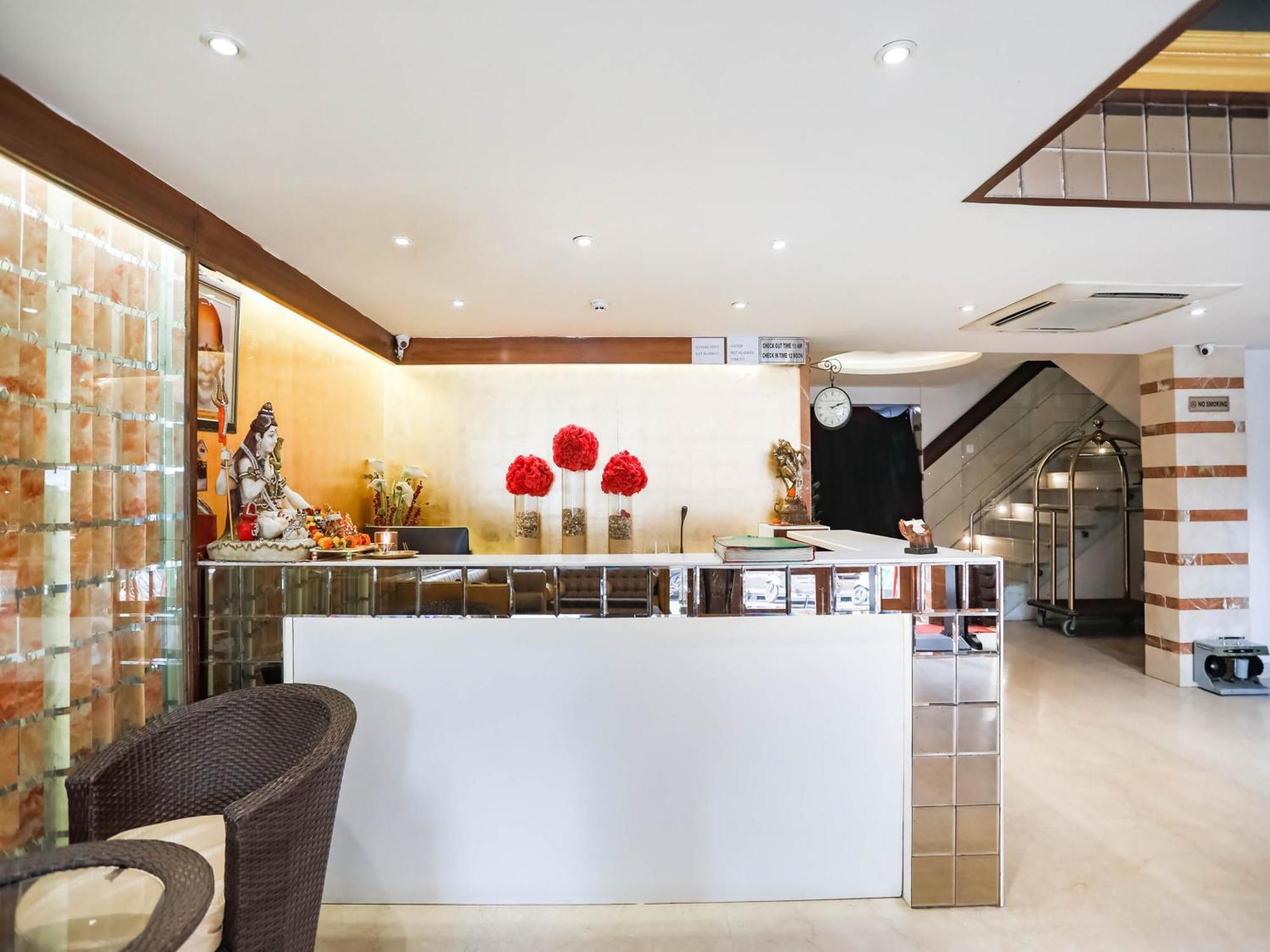 Collection O The Kailash Dev Hotel New Delhi Exterior photo